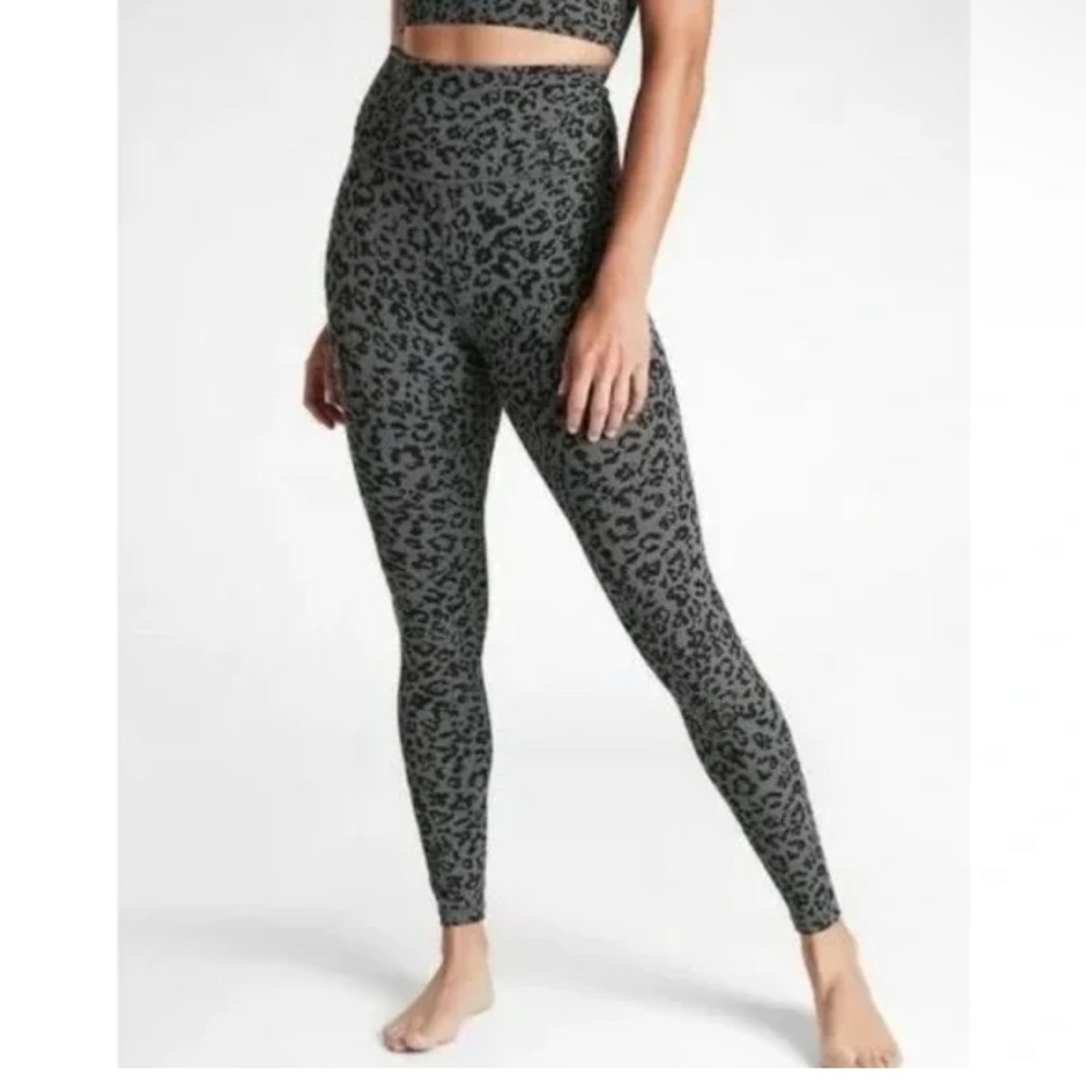High rise athleta cheetah leopard print leggings